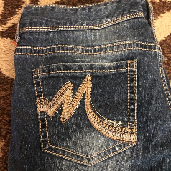 Maurices Jeans - Picture 2 of 4